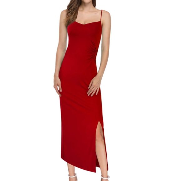 Dresses & Skirts - NWT Classic Sweetheart Ruched Slit Evening Dress